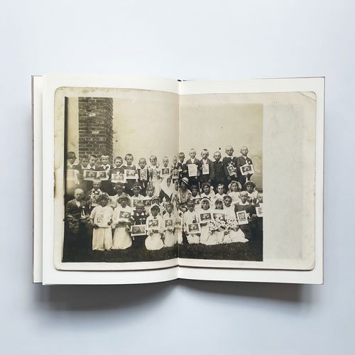 楊圓圓　在克拉科夫的十日 / Yang Yuanyuan: 10 Days in Krakow [Signed]