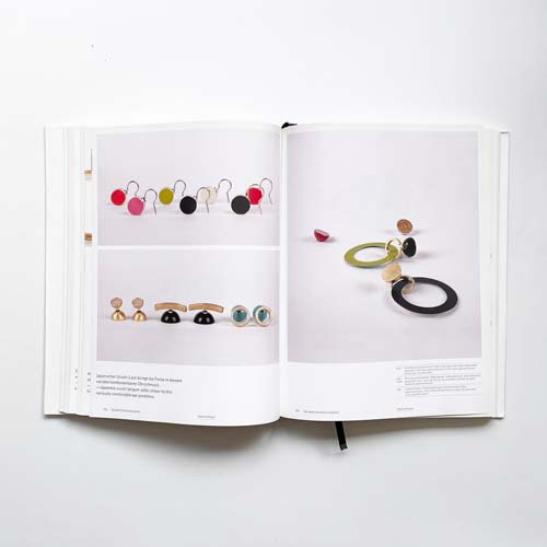 Modern Jewellery Design: Past and Present
