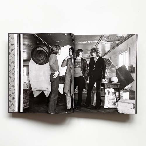 Led Zeppelin by Led Zeppelin
